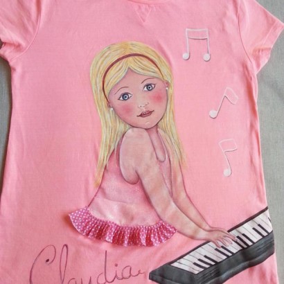 CAMISETA PERSONALIZADA NIÑA (PINTADA A MANO)