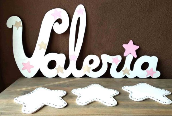 NOMBRE EN MADERA