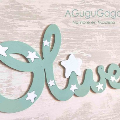 NOMBRE en MADERA VERDE MINT PERSONALIZADO