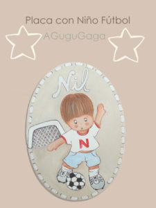 PLACA INFANTIL CON NIÑO FUTBOL