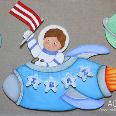 Siluetas de Madera ASTRONAUTA CON NAVE Y PLANETAS