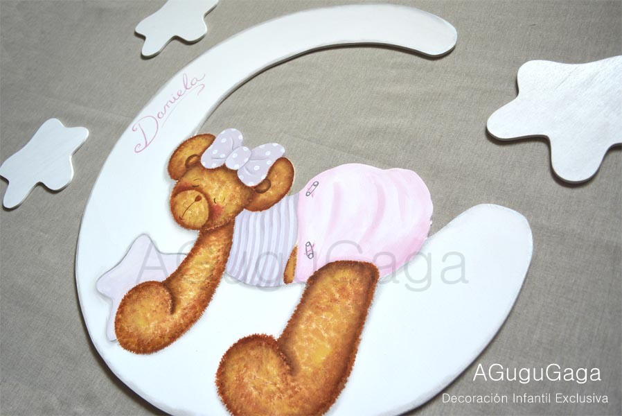 Silueta Infantil Osita Durmiendo en la Luna Agugugaga