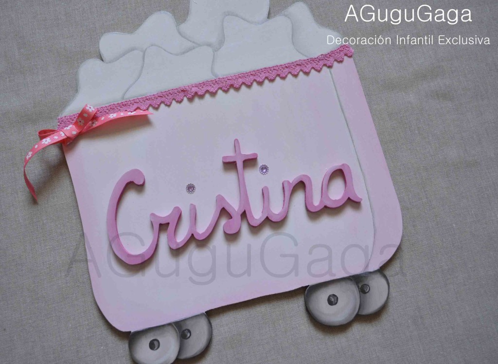 silueta-de-madera-carrito-de-estrellas-con-nombre-en-relieve