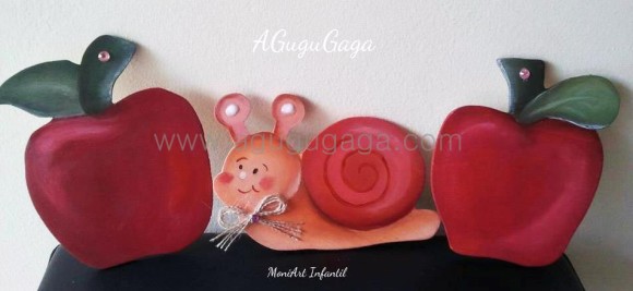SILUETA DE MADERA "CAPERUCITA con MANZANAS" 60X40CM - Imagen 4